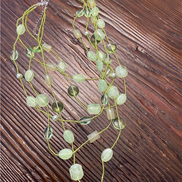 🌠Multi Strand Necklace Pale Green🌠 - Picture 3 of 4